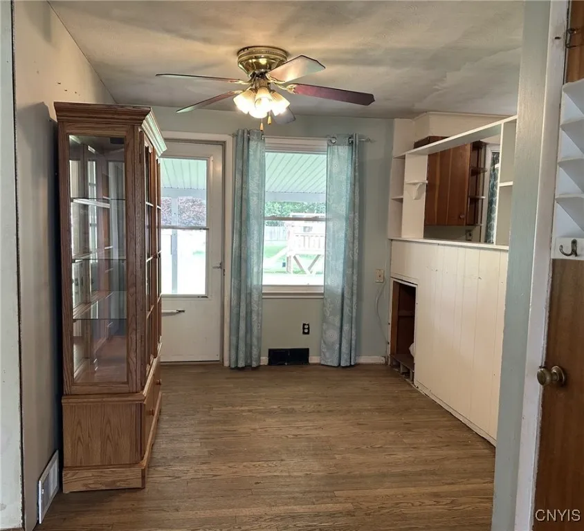 504 Allen Road, Clay, New York 13212, Clay, New York 13212, 3 Bedrooms Bedrooms, 6 Rooms Rooms,1 BathroomBathrooms,Residential,Closed,504 Allen Road, Clay, New York 13212,S1611112