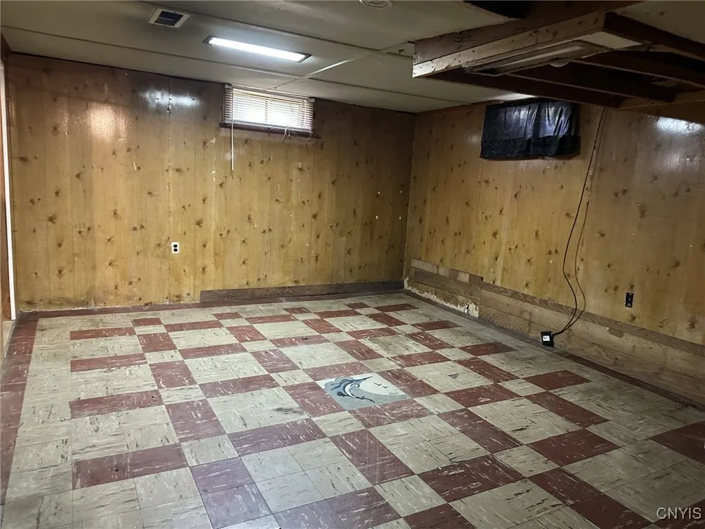 504 Allen Road, Clay, New York 13212, Clay, New York 13212, 3 Bedrooms Bedrooms, 6 Rooms Rooms,1 BathroomBathrooms,Residential,Closed,504 Allen Road, Clay, New York 13212,S1611112