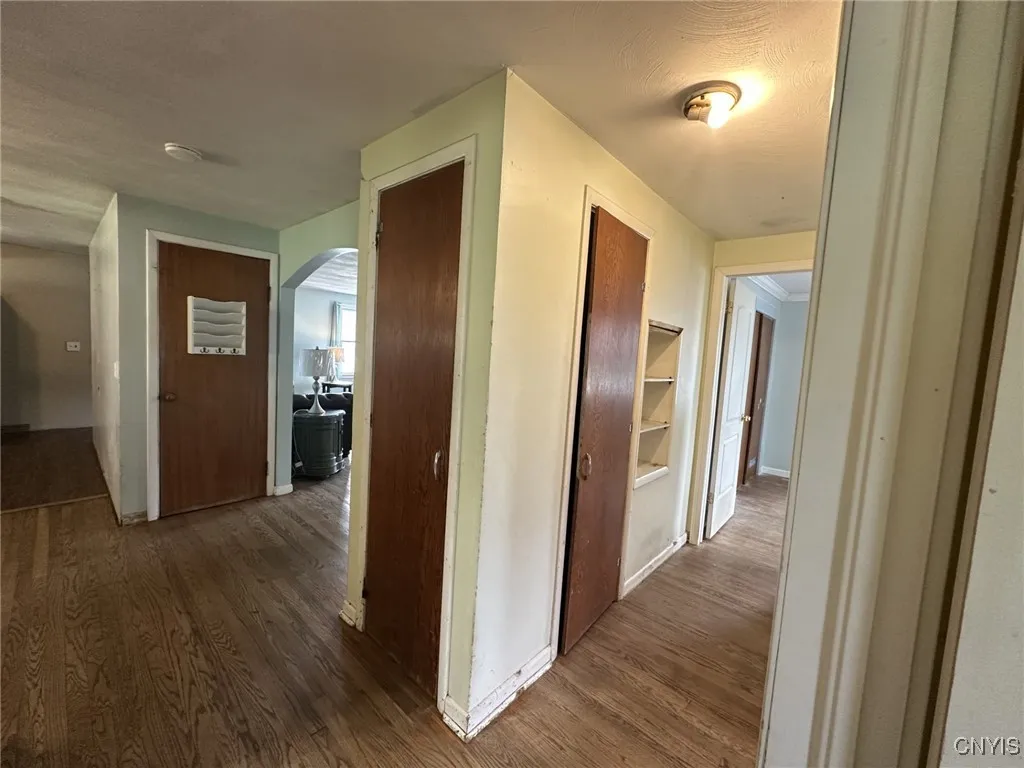 504 Allen Road, Clay, New York 13212, Clay, New York 13212, 3 Bedrooms Bedrooms, 6 Rooms Rooms,1 BathroomBathrooms,Residential,Closed,504 Allen Road, Clay, New York 13212,S1611112