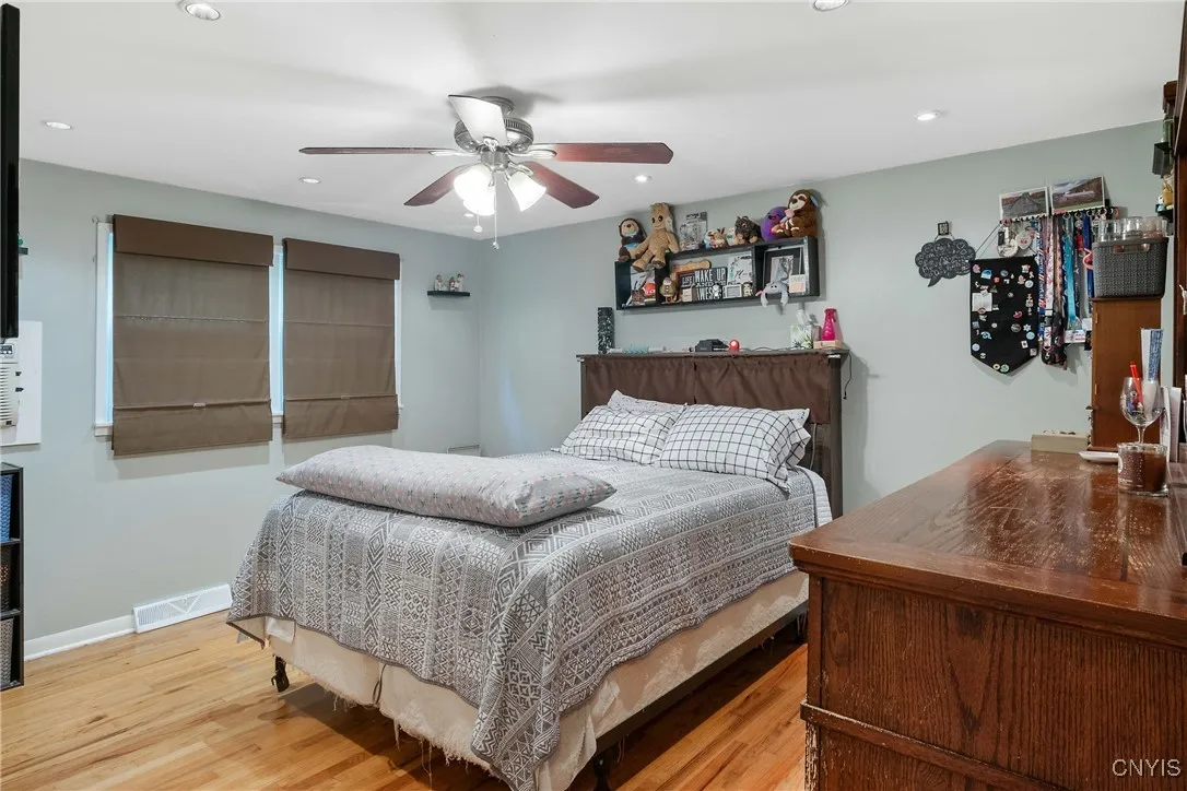 235 Male Avenue, Camillus, New York 13219, Camillus, New York 13219, 3 Bedrooms Bedrooms, 8 Rooms Rooms,1 BathroomBathrooms,Residential,Closed,235 Male Avenue, Camillus, New York 13219,0,S1616968