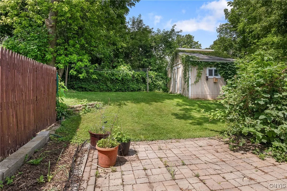 235 Male Avenue, Camillus, New York 13219, Camillus, New York 13219, 3 Bedrooms Bedrooms, 8 Rooms Rooms,1 BathroomBathrooms,Residential,Closed,235 Male Avenue, Camillus, New York 13219,0,S1616968