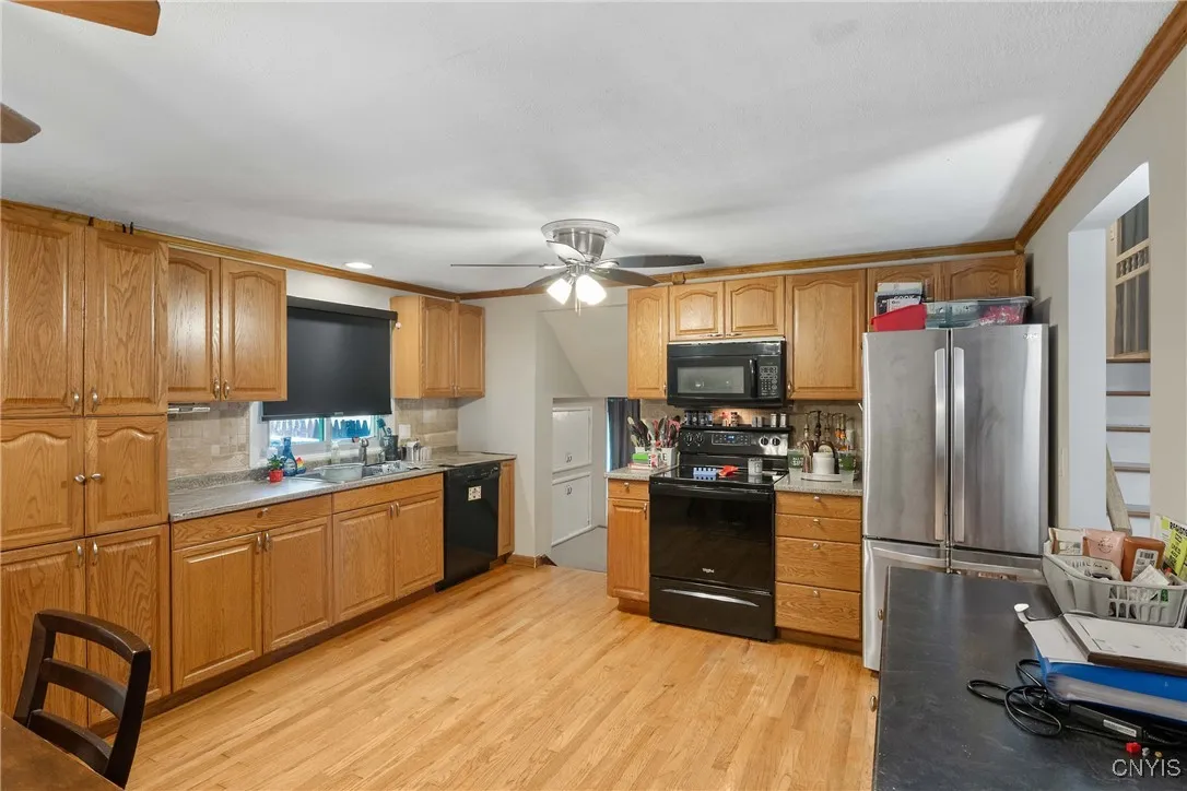 235 Male Avenue, Camillus, New York 13219, Camillus, New York 13219, 3 Bedrooms Bedrooms, 8 Rooms Rooms,1 BathroomBathrooms,Residential,Closed,235 Male Avenue, Camillus, New York 13219,0,S1616968