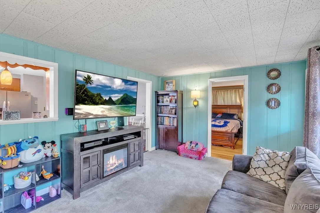 28 Charnwood Drive, Cheektowaga, New York 14215, Cheektowaga, New York 14215, 3 Bedrooms Bedrooms, 8 Rooms Rooms,1 BathroomBathrooms,Residential,Closed,28 Charnwood Drive, Cheektowaga, New York 14215,B1617188