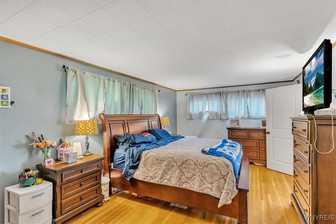 28 Charnwood Drive, Cheektowaga, New York 14215, Cheektowaga, New York 14215, 3 Bedrooms Bedrooms, 8 Rooms Rooms,1 BathroomBathrooms,Residential,Closed,28 Charnwood Drive, Cheektowaga, New York 14215,B1617188