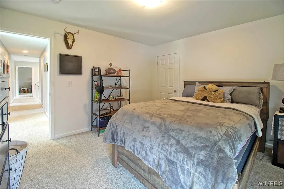 5472 Sycamore Lane, Hamburg, New York 14075, Hamburg, New York 14075, 4 Bedrooms Bedrooms, 11 Rooms Rooms,2 BathroomsBathrooms,Residential,For Sale,5472 Sycamore Lane, Hamburg, New York 14075,B1617125