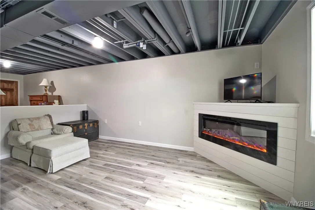5472 Sycamore Lane, Hamburg, New York 14075, Hamburg, New York 14075, 4 Bedrooms Bedrooms, 11 Rooms Rooms,2 BathroomsBathrooms,Residential,For Sale,5472 Sycamore Lane, Hamburg, New York 14075,B1617125