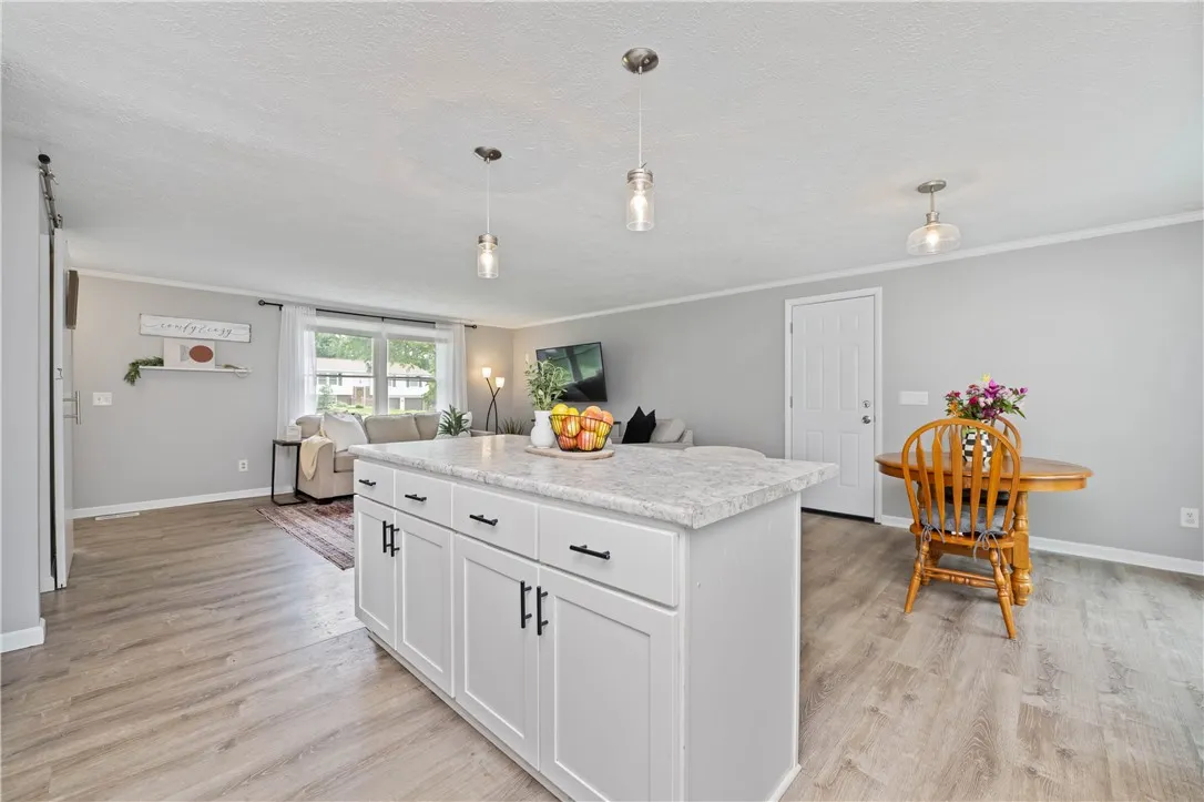 31 Justinshire Drive, Henrietta, New York 14467, Henrietta, New York 14467, 3 Bedrooms Bedrooms, 7 Rooms Rooms,1 BathroomBathrooms,Residential,Closed,31 Justinshire Drive, Henrietta, New York 14467,0,R1614933