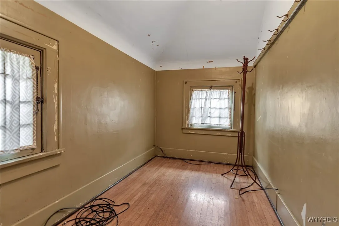 Walk-in closet Primary