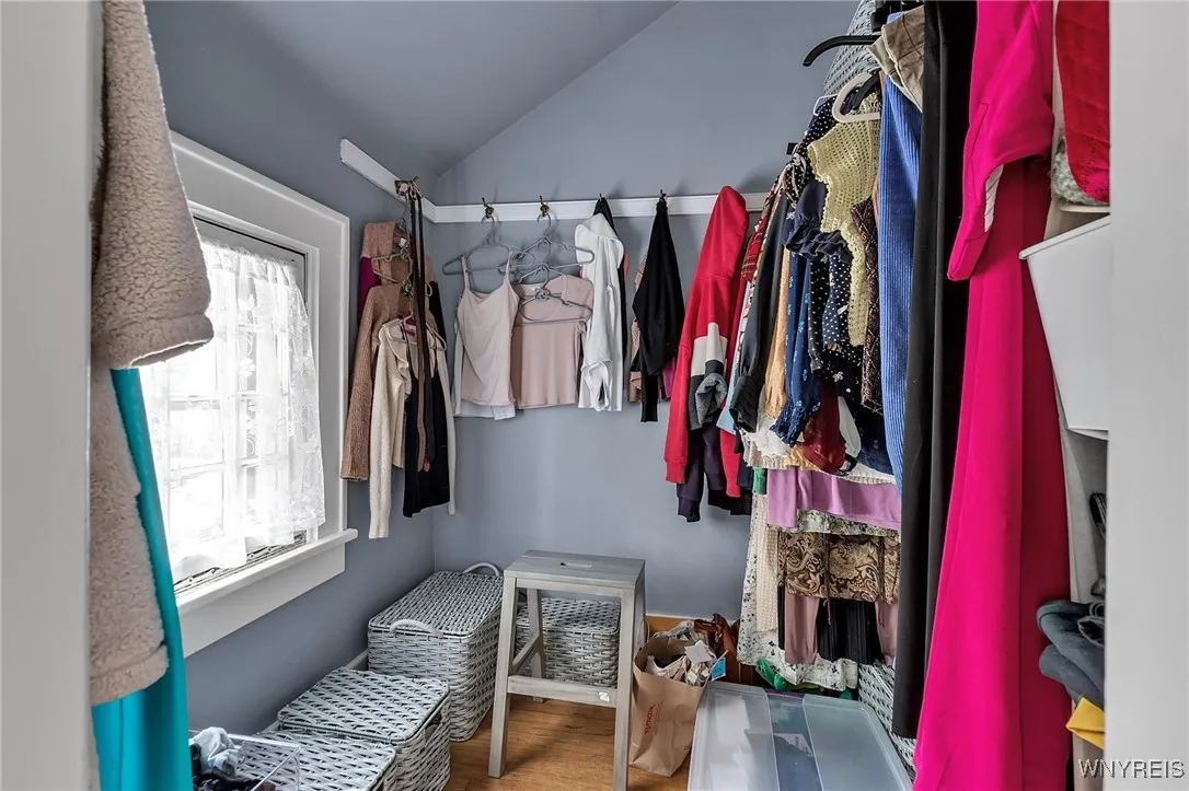 Walk-in closet