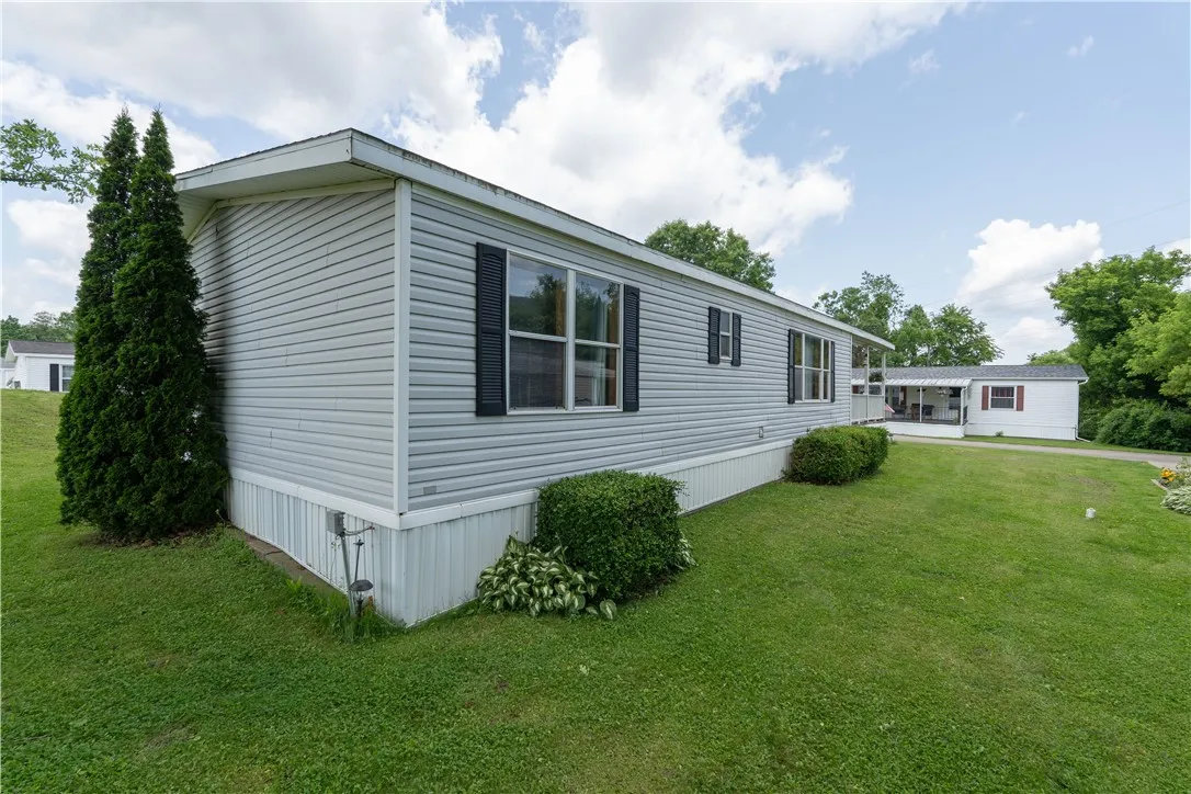 10 Hickory Street, Bath, New York 14810, Bath, New York 14810, 3 Bedrooms Bedrooms, 5 Rooms Rooms,2 BathroomsBathrooms,Residential,For Sale,10 Hickory Street, Bath, New York 14810,0,R1616971
