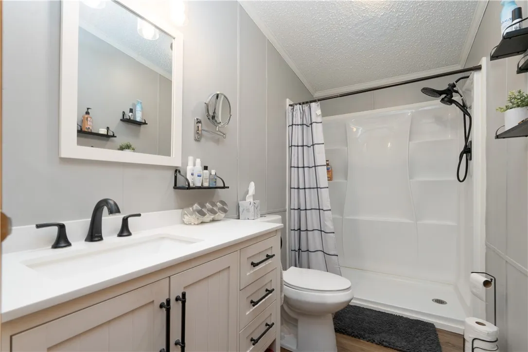 10 Hickory Street, Bath, New York 14810, Bath, New York 14810, 3 Bedrooms Bedrooms, 5 Rooms Rooms,2 BathroomsBathrooms,Residential,For Sale,10 Hickory Street, Bath, New York 14810,0,R1616971