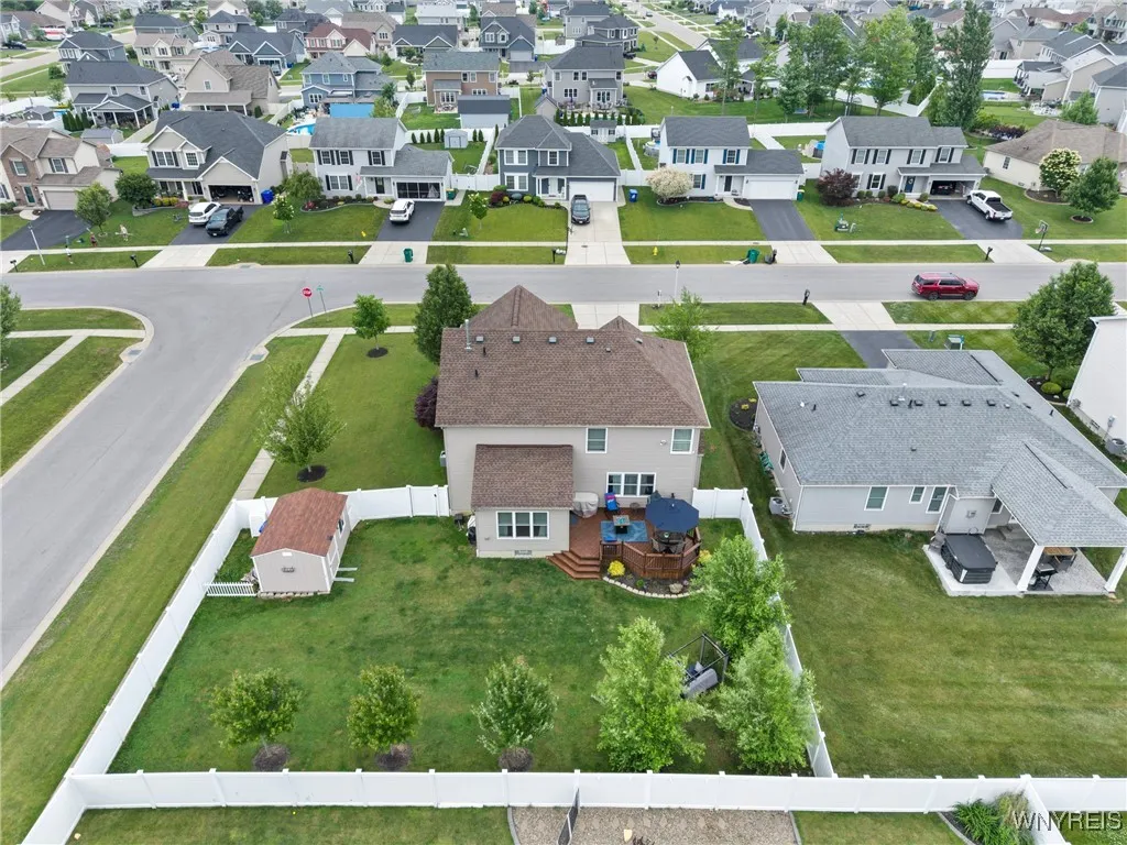 2360 Agassiz Drive, Hamburg, New York 14085, Hamburg, New York 14085, 3 Bedrooms Bedrooms, 11 Rooms Rooms,2 BathroomsBathrooms,Residential,For Sale,2360 Agassiz Drive, Hamburg, New York 14085,B1616661