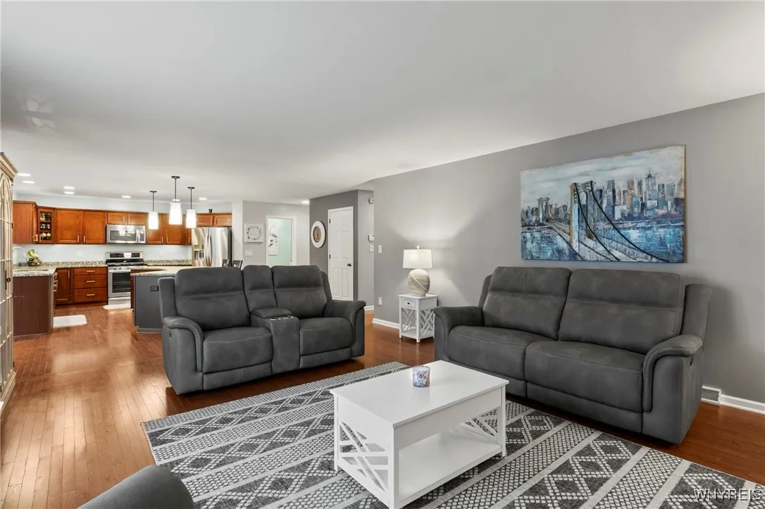 Living/Kitchen/Dining Combo