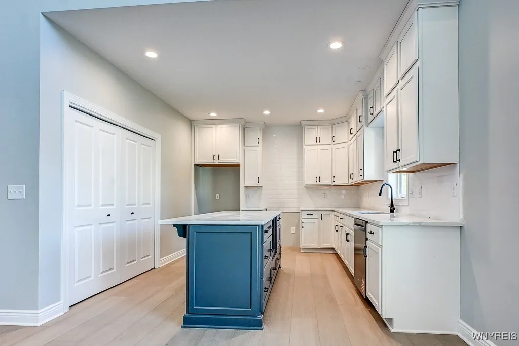 262 Rachel Vincent Way, Buffalo, New York 14216, Buffalo, New York 14216, 3 Bedrooms Bedrooms, 8 Rooms Rooms,2 BathroomsBathrooms,Residential,For Sale,262 Rachel Vincent Way, Buffalo, New York 14216,0,B1617346