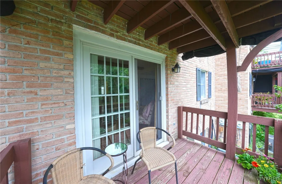 270 Buffalo Road 55, Aurora, New York 14052, Aurora, New York 14052, 2 Bedrooms Bedrooms, 6 Rooms Rooms,1 BathroomBathrooms,Residential,Closed,270 Buffalo Road 55, Aurora, New York 14052,0,B1617229