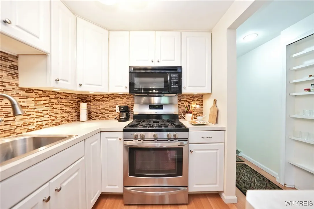 270 Buffalo Road 55, Aurora, New York 14052, Aurora, New York 14052, 2 Bedrooms Bedrooms, 6 Rooms Rooms,1 BathroomBathrooms,Residential,Closed,270 Buffalo Road 55, Aurora, New York 14052,0,B1617229