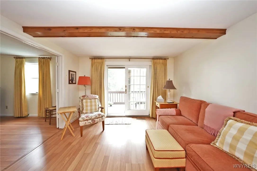 270 Buffalo Road 55, Aurora, New York 14052, Aurora, New York 14052, 2 Bedrooms Bedrooms, 6 Rooms Rooms,1 BathroomBathrooms,Residential,Closed,270 Buffalo Road 55, Aurora, New York 14052,0,B1617229