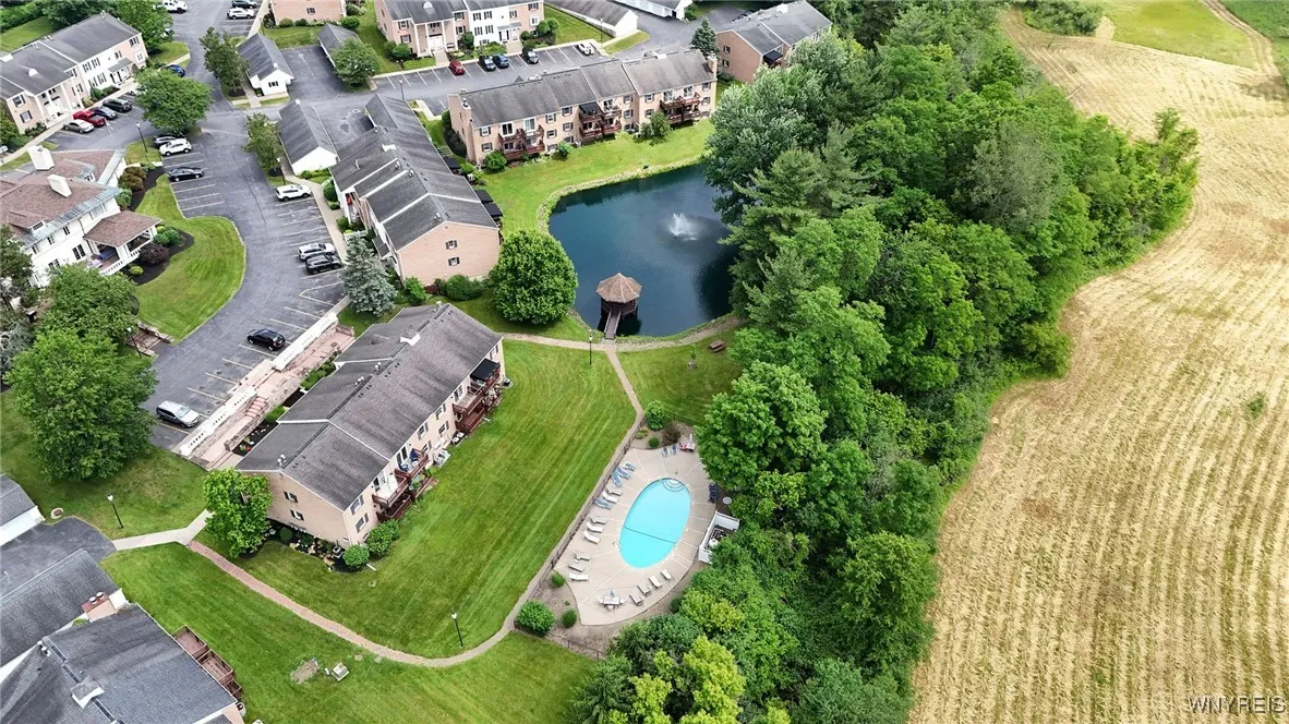 270 Buffalo Road 55, Aurora, New York 14052, Aurora, New York 14052, 2 Bedrooms Bedrooms, 6 Rooms Rooms,1 BathroomBathrooms,Residential,Closed,270 Buffalo Road 55, Aurora, New York 14052,0,B1617229