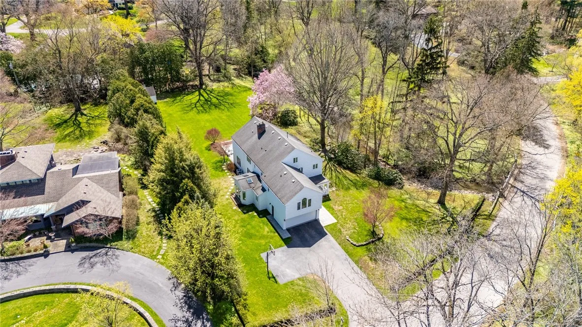 16 Knollwood Drive, Pittsford, New York 14618, Pittsford, New York 14618, 5 Bedrooms Bedrooms, 11 Rooms Rooms,4 BathroomsBathrooms,Residential,Closed,16 Knollwood Drive, Pittsford, New York 14618,0,R1617222