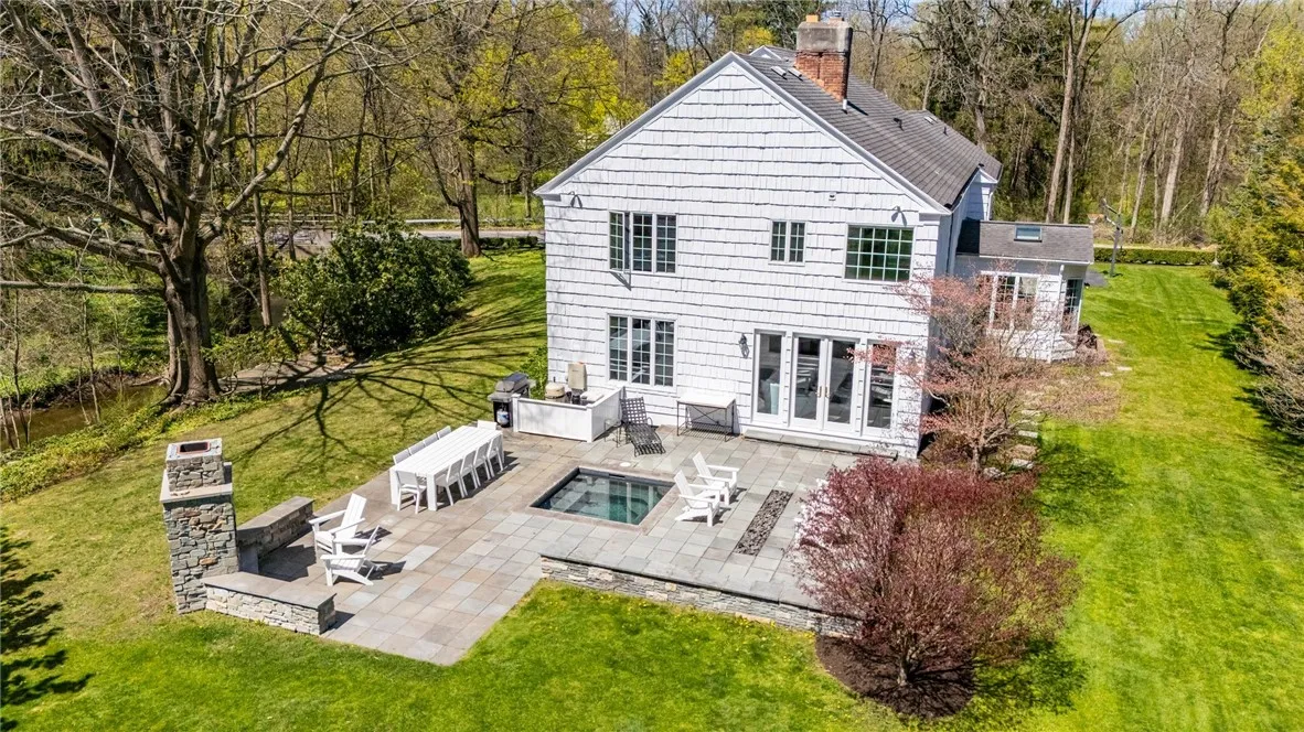 16 Knollwood Drive, Pittsford, New York 14618, Pittsford, New York 14618, 5 Bedrooms Bedrooms, 11 Rooms Rooms,4 BathroomsBathrooms,Residential,Closed,16 Knollwood Drive, Pittsford, New York 14618,0,R1617222