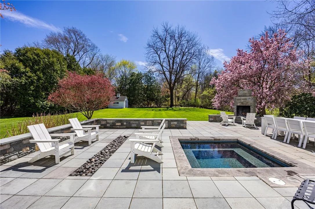 16 Knollwood Drive, Pittsford, New York 14618, Pittsford, New York 14618, 5 Bedrooms Bedrooms, 11 Rooms Rooms,4 BathroomsBathrooms,Residential,Closed,16 Knollwood Drive, Pittsford, New York 14618,0,R1617222