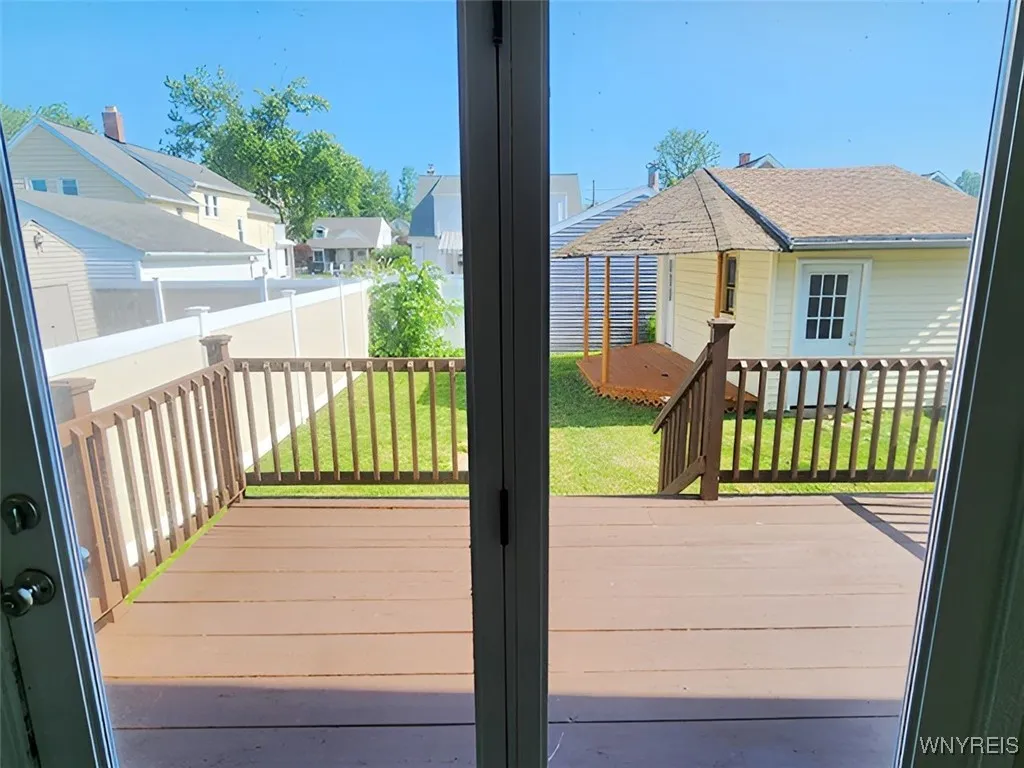 kitchen slider & deck