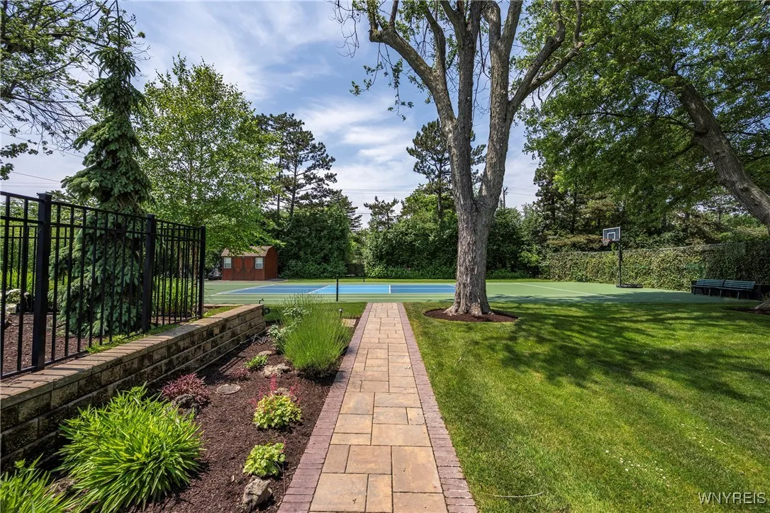 636 Lebrun Road, Amherst, New York 14226, Amherst, New York 14226, 4 Bedrooms Bedrooms, 21 Rooms Rooms,3 BathroomsBathrooms,Residential,Closed,636 Lebrun Road, Amherst, New York 14226,B1615715