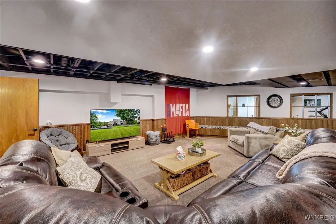 135 Fox Meadow Lane, Orchard Park, New York 14127, Orchard Park, New York 14127, 5 Bedrooms Bedrooms, 14 Rooms Rooms,3 BathroomsBathrooms,Residential,Closed,135 Fox Meadow Lane, Orchard Park, New York 14127,0,B1617123