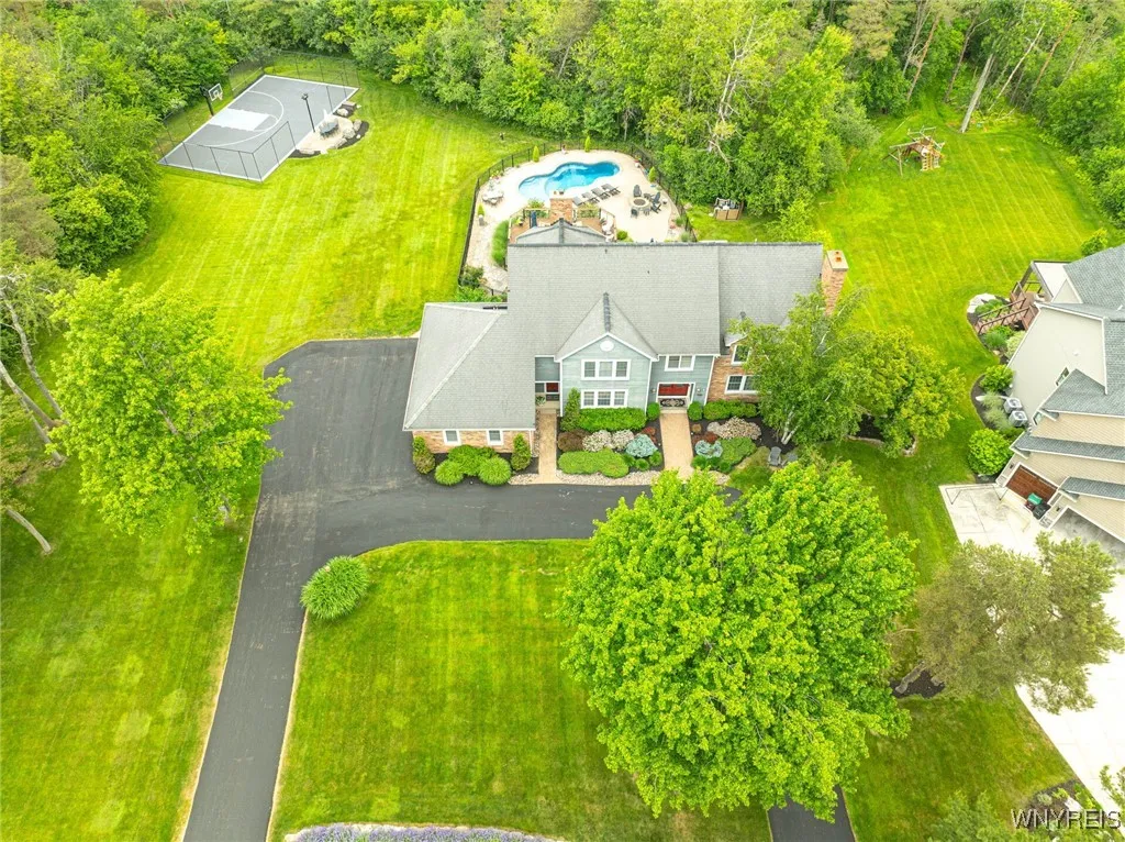 135 Fox Meadow Lane, Orchard Park, New York 14127, Orchard Park, New York 14127, 5 Bedrooms Bedrooms, 14 Rooms Rooms,3 BathroomsBathrooms,Residential,Closed,135 Fox Meadow Lane, Orchard Park, New York 14127,0,B1617123