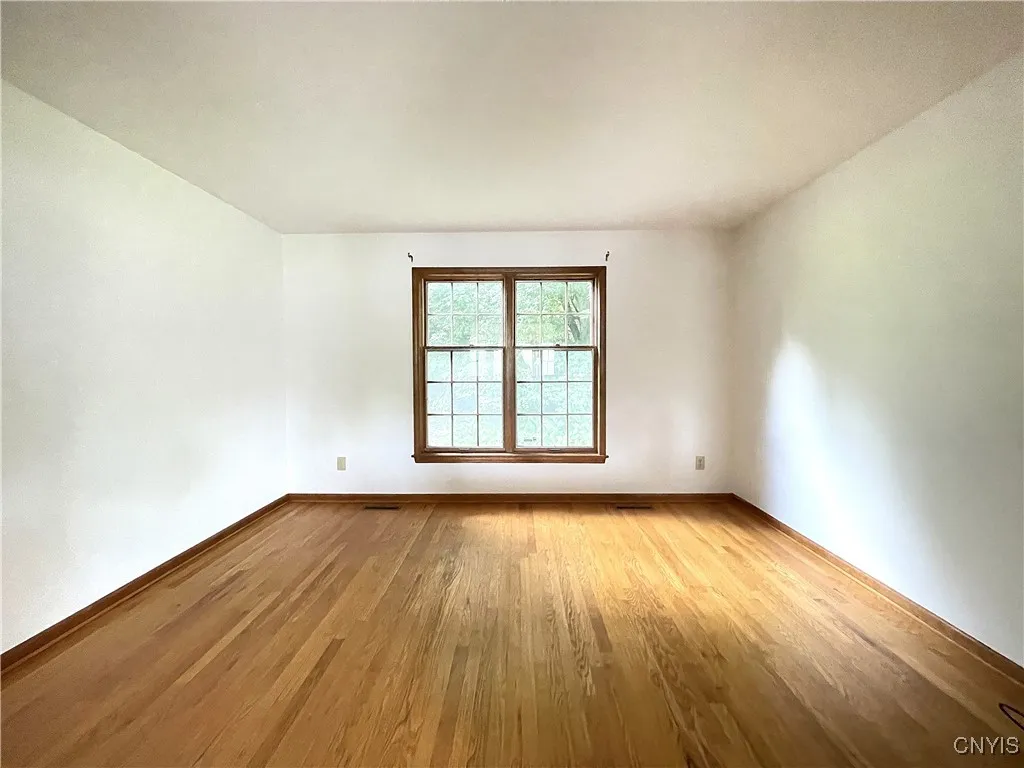 4589 Stoneledge Lane, Manlius, New York 13104, Manlius, New York 13104, 7 Bedrooms Bedrooms, 16 Rooms Rooms,2 BathroomsBathrooms,Residential,Closed,4589 Stoneledge Lane, Manlius, New York 13104,0,S1617421