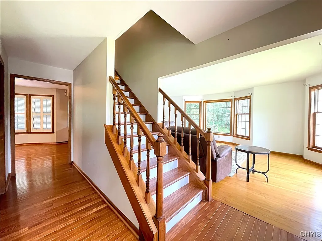 4589 Stoneledge Lane, Manlius, New York 13104, Manlius, New York 13104, 7 Bedrooms Bedrooms, 16 Rooms Rooms,2 BathroomsBathrooms,Residential,Closed,4589 Stoneledge Lane, Manlius, New York 13104,0,S1617421