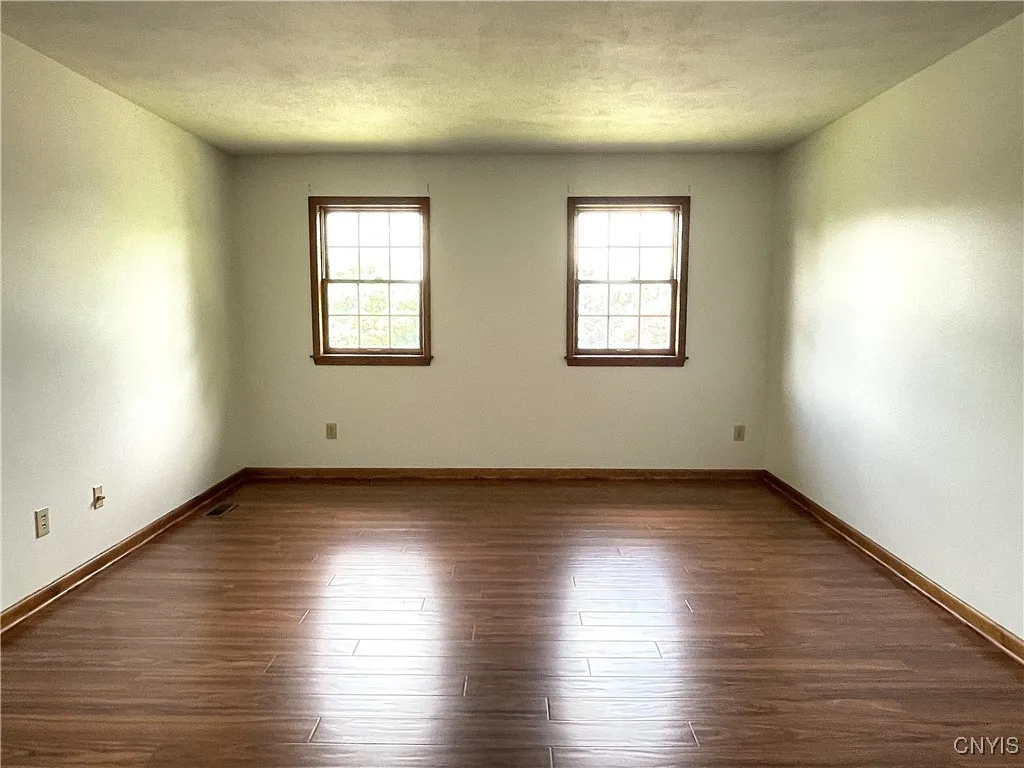 4589 Stoneledge Lane, Manlius, New York 13104, Manlius, New York 13104, 7 Bedrooms Bedrooms, 16 Rooms Rooms,2 BathroomsBathrooms,Residential,Closed,4589 Stoneledge Lane, Manlius, New York 13104,0,S1617421