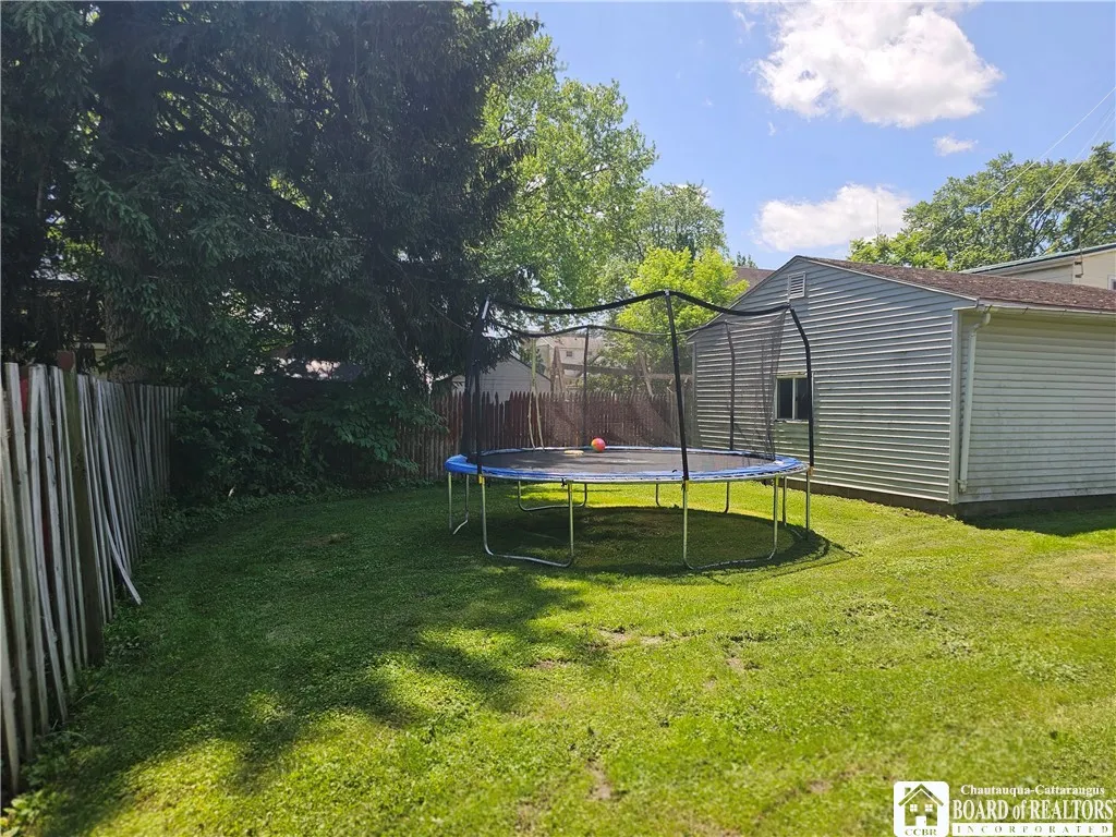 112 North 21st Street, Olean-city, New York 14760, Olean, New York 14760, 4 Bedrooms Bedrooms, 7 Rooms Rooms,2 BathroomsBathrooms,Residential,Closed,112 North 21st Street, Olean-city, New York 14760,0,R1617482