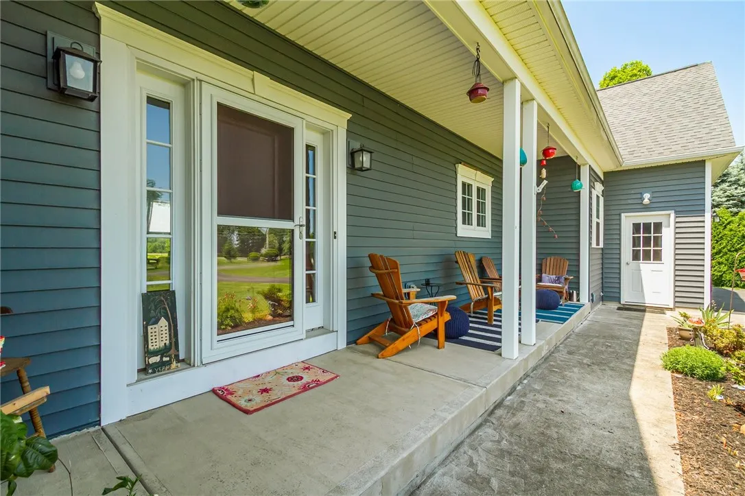 4424 Lake Road, Williamson, New York 14589, Williamson, New York 14589, 3 Bedrooms Bedrooms, 12 Rooms Rooms,2 BathroomsBathrooms,Residential,Closed,4424 Lake Road, Williamson, New York 14589,0,R1616288