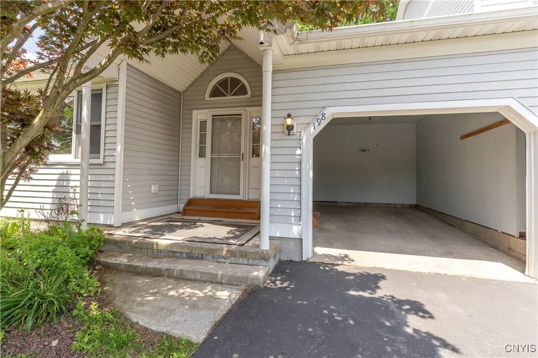 198 Timber Wolf Circle, Geddes, New York 13209, Geddes, New York 13209, 2 Bedrooms Bedrooms, 6 Rooms Rooms,2 BathroomsBathrooms,Residential,Closed,198 Timber Wolf Circle, Geddes, New York 13209,0,S1615773