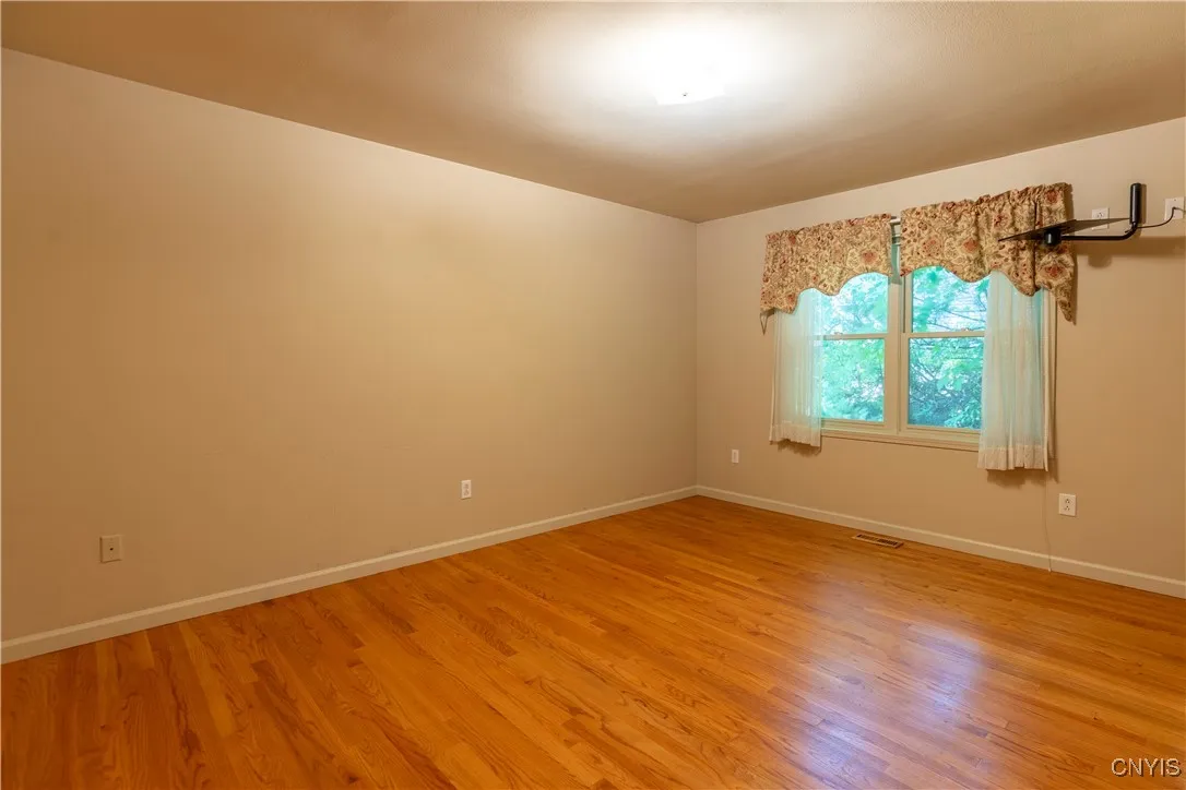 198 Timber Wolf Circle, Geddes, New York 13209, Geddes, New York 13209, 2 Bedrooms Bedrooms, 6 Rooms Rooms,2 BathroomsBathrooms,Residential,Closed,198 Timber Wolf Circle, Geddes, New York 13209,0,S1615773