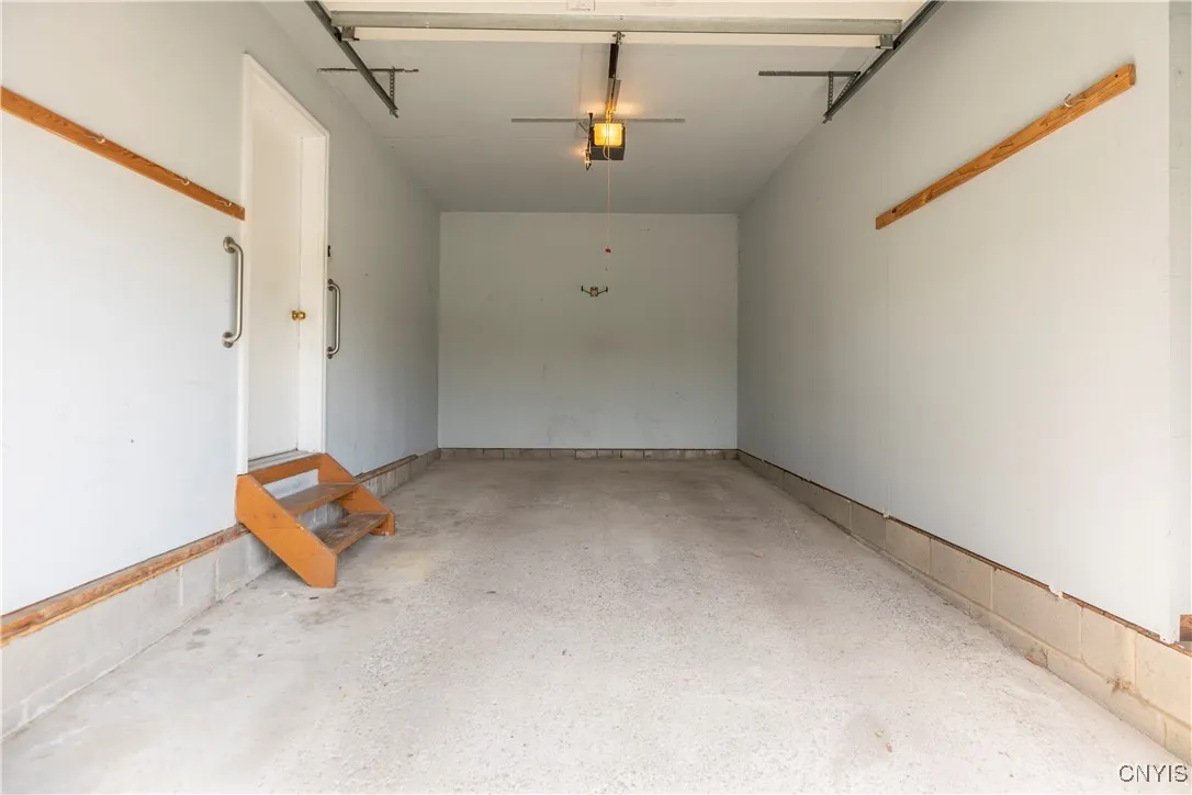 198 Timber Wolf Circle, Geddes, New York 13209, Geddes, New York 13209, 2 Bedrooms Bedrooms, 6 Rooms Rooms,2 BathroomsBathrooms,Residential,Closed,198 Timber Wolf Circle, Geddes, New York 13209,0,S1617527