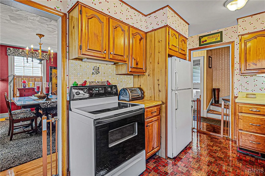 1403 Fincke Avenue, Utica, New York 13502, Utica, New York 13502, 3 Bedrooms Bedrooms, 7 Rooms Rooms,1 BathroomBathrooms,Residential,Closed,1403 Fincke Avenue, Utica, New York 13502,0,S1615157