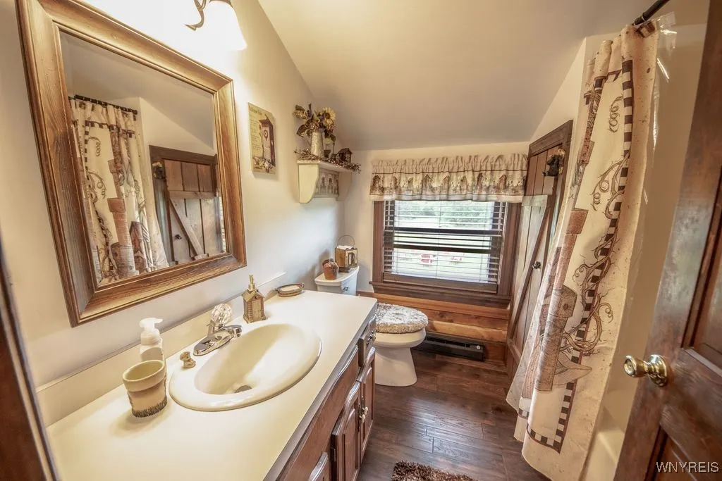 178 Schwartz Road, Lancaster, New York 14086, Lancaster, New York 14086, 3 Bedrooms Bedrooms, 5 Rooms Rooms,2 BathroomsBathrooms,Residential,Closed,178 Schwartz Road, Lancaster, New York 14086,0,B1616074