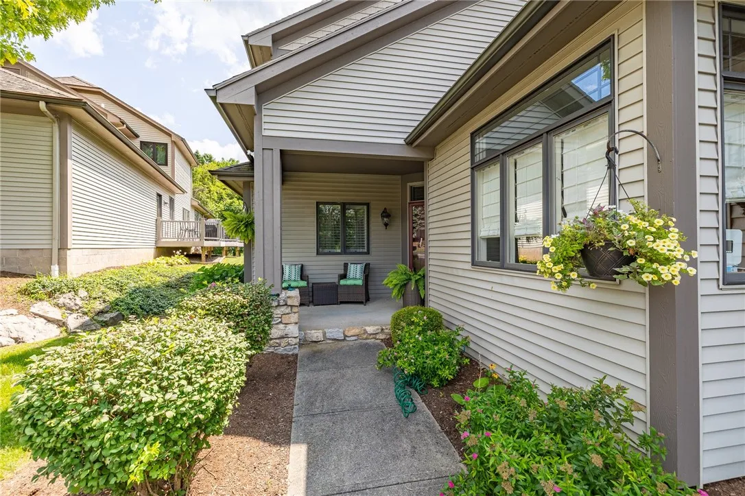 31 Spruce Rdg, Perinton, New York 14450, Perinton, New York 14450, 4 Bedrooms Bedrooms, 10 Rooms Rooms,3 BathroomsBathrooms,Residential,Closed,31 Spruce Rdg, Perinton, New York 14450,R1615547