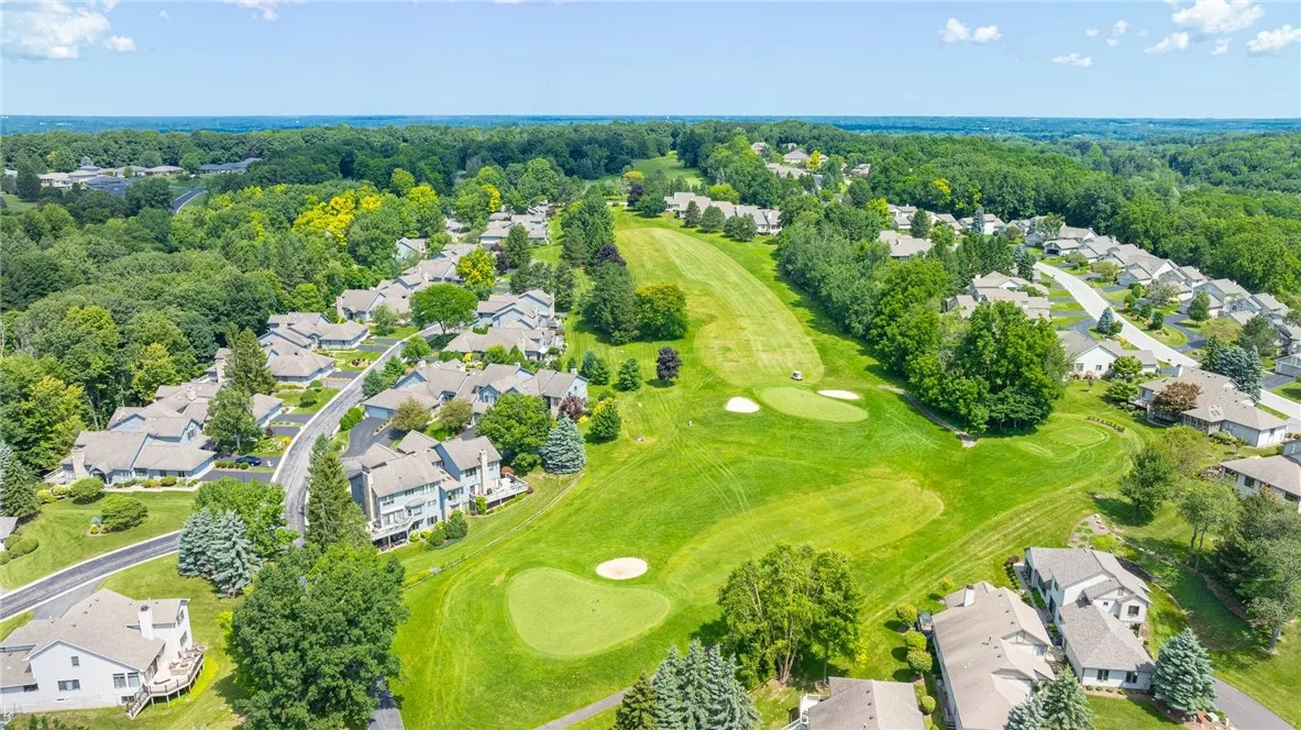 31 Spruce Rdg, Perinton, New York 14450, Perinton, New York 14450, 4 Bedrooms Bedrooms, 10 Rooms Rooms,3 BathroomsBathrooms,Residential,Closed,31 Spruce Rdg, Perinton, New York 14450,R1615547
