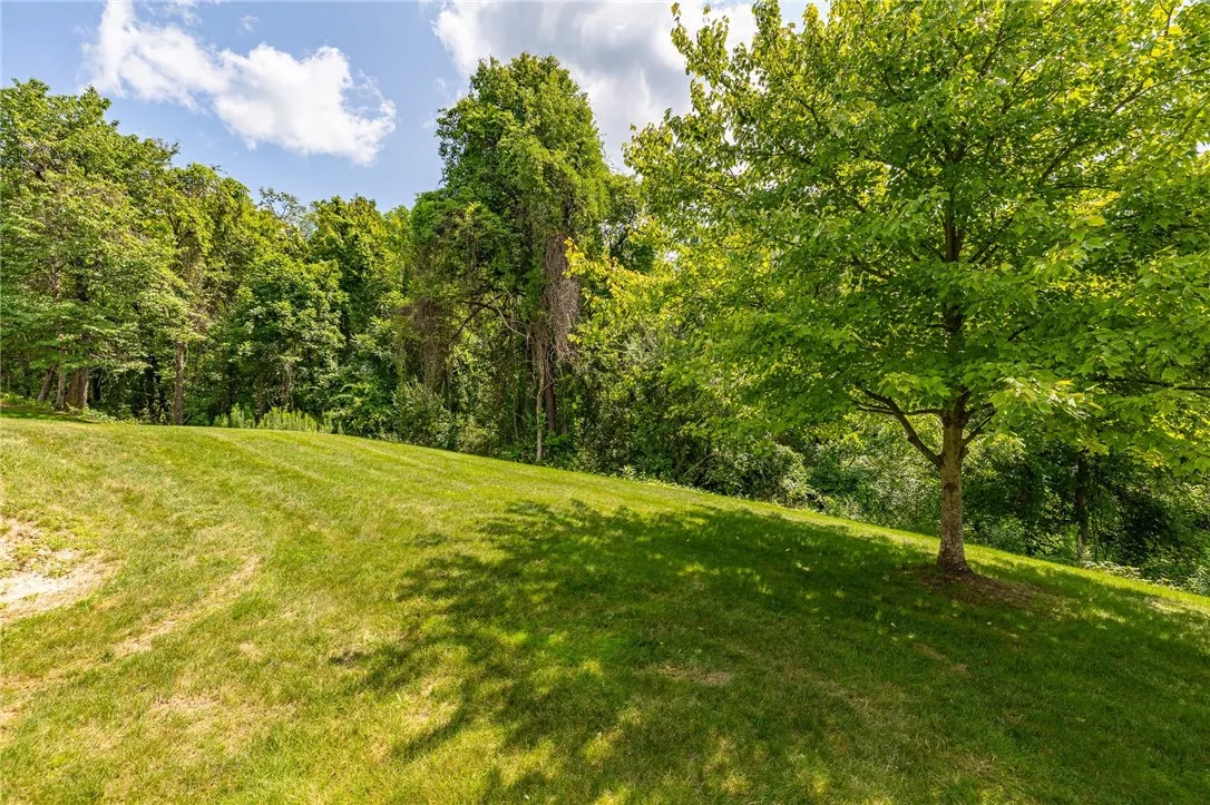 31 Spruce Rdg, Perinton, New York 14450, Perinton, New York 14450, 4 Bedrooms Bedrooms, 10 Rooms Rooms,3 BathroomsBathrooms,Residential,Closed,31 Spruce Rdg, Perinton, New York 14450,R1615547