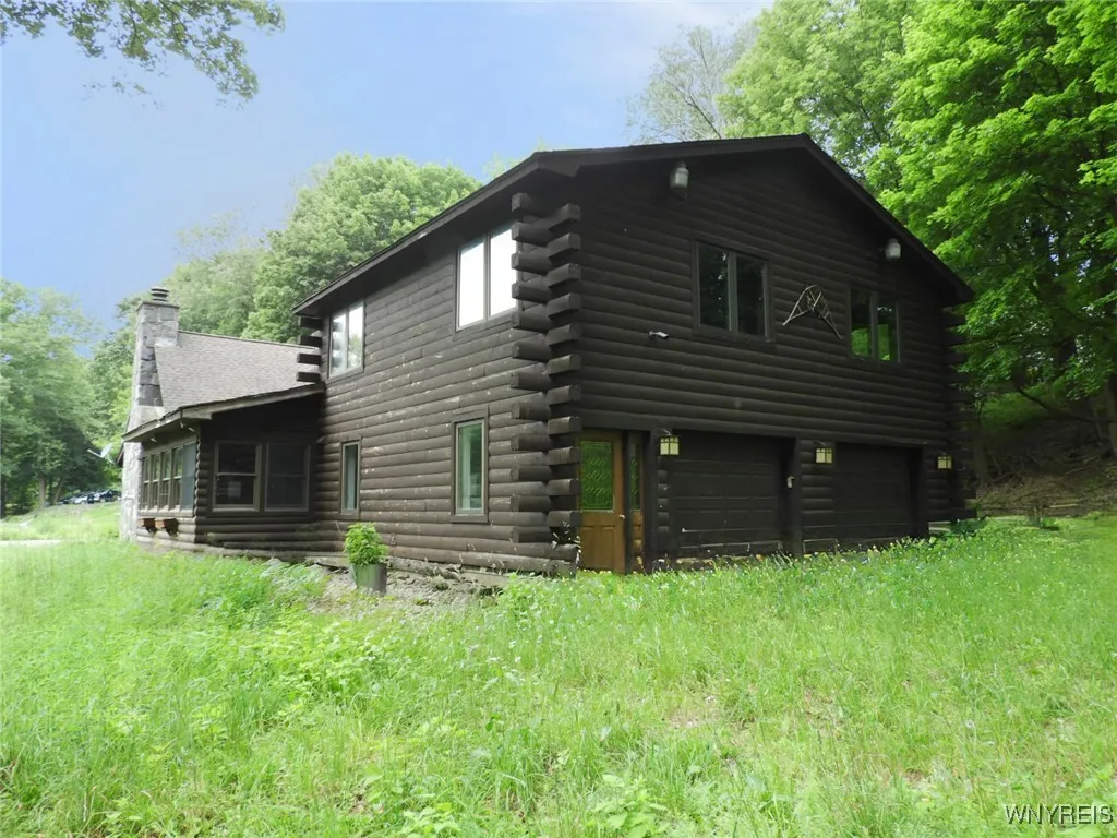Front left view.