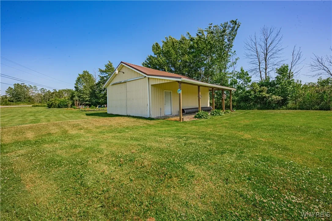 6030 Royalton Center Road, Royalton, New York 1406, Royalton, New York 14067, 3 Bedrooms Bedrooms, 7 Rooms Rooms,1 BathroomBathrooms,Residential,Closed,6030 Royalton Center Road, Royalton, New York 1406,0,B1617330