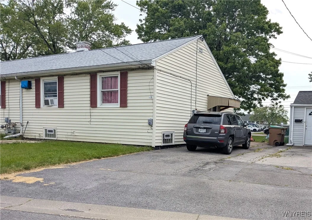 21 Donlen Drive 19, Cheektowaga, New York 14225, Cheektowaga, New York 14225, 4 Bedrooms Bedrooms, ,2 BathroomsBathrooms,Residential,Closed,21 Donlen Drive 19, Cheektowaga, New York 14225,0,B1598644