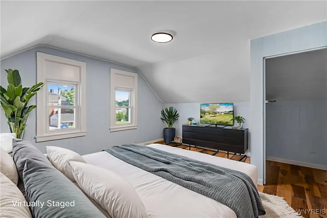 152 Mulberry Street, Buffalo, New York 14204, Buffalo, New York 14204, 3 Bedrooms Bedrooms, 8 Rooms Rooms,1 BathroomBathrooms,Residential,For Sale,152 Mulberry Street, Buffalo, New York 14204,B1617293