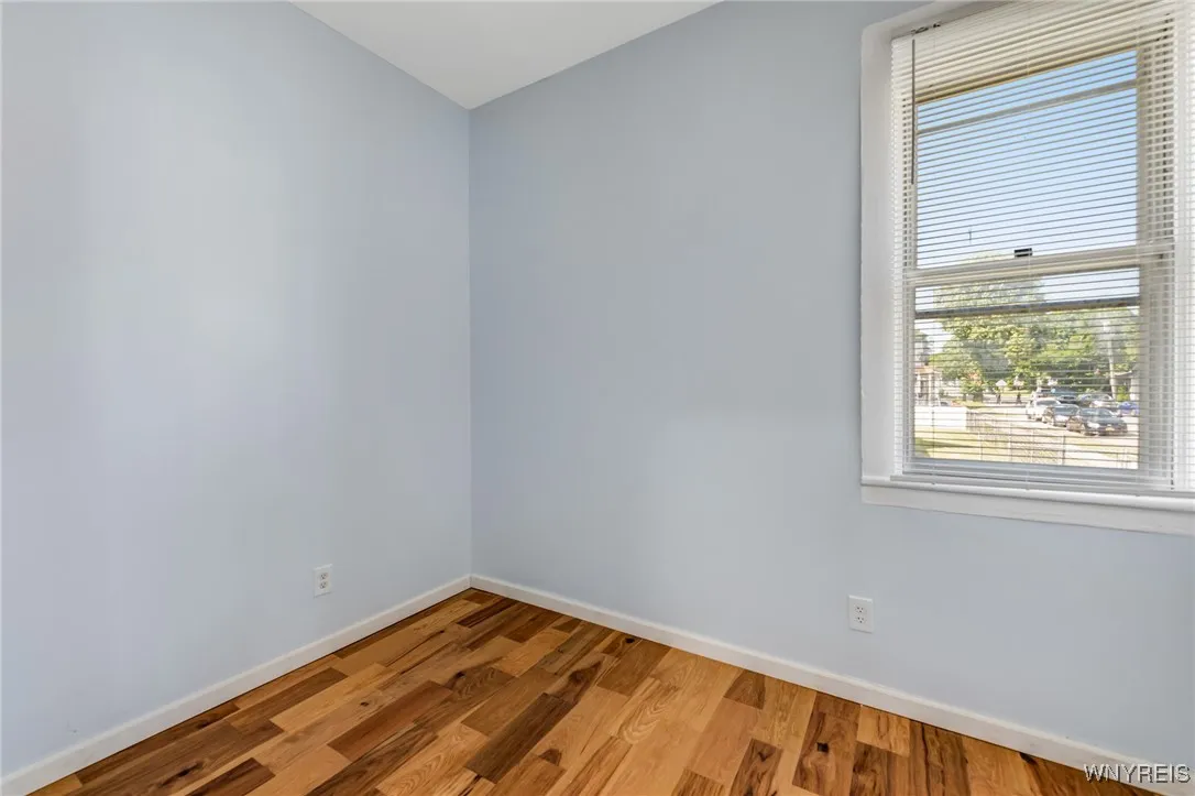 152 Mulberry Street, Buffalo, New York 14204, Buffalo, New York 14204, 3 Bedrooms Bedrooms, 8 Rooms Rooms,1 BathroomBathrooms,Residential,For Sale,152 Mulberry Street, Buffalo, New York 14204,B1617293