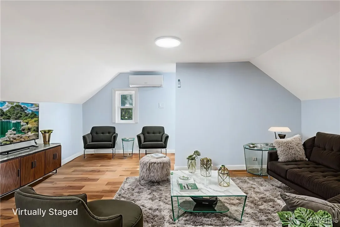 152 Mulberry Street, Buffalo, New York 14204, Buffalo, New York 14204, 3 Bedrooms Bedrooms, 8 Rooms Rooms,1 BathroomBathrooms,Residential,For Sale,152 Mulberry Street, Buffalo, New York 14204,B1617293