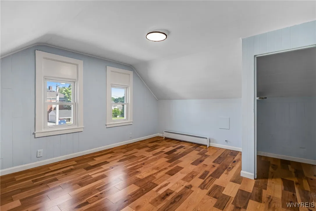 152 Mulberry Street, Buffalo, New York 14204, Buffalo, New York 14204, 3 Bedrooms Bedrooms, 8 Rooms Rooms,1 BathroomBathrooms,Residential,For Sale,152 Mulberry Street, Buffalo, New York 14204,B1617293