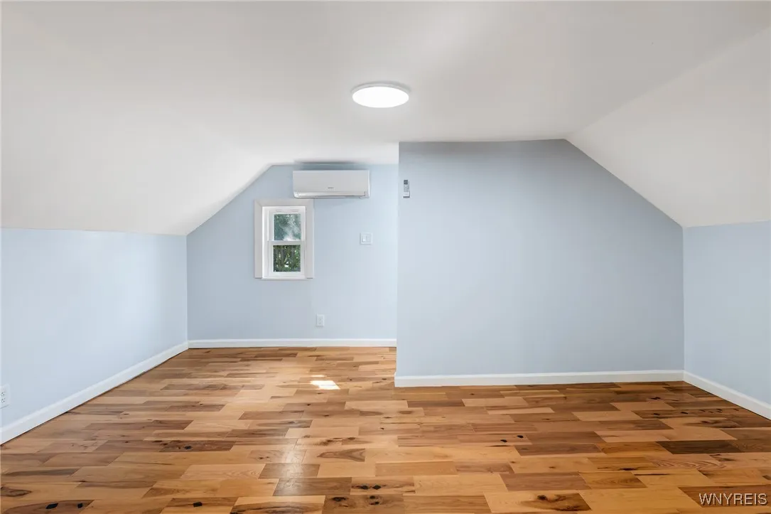 152 Mulberry Street, Buffalo, New York 14204, Buffalo, New York 14204, 3 Bedrooms Bedrooms, 8 Rooms Rooms,1 BathroomBathrooms,Residential,For Sale,152 Mulberry Street, Buffalo, New York 14204,B1617293